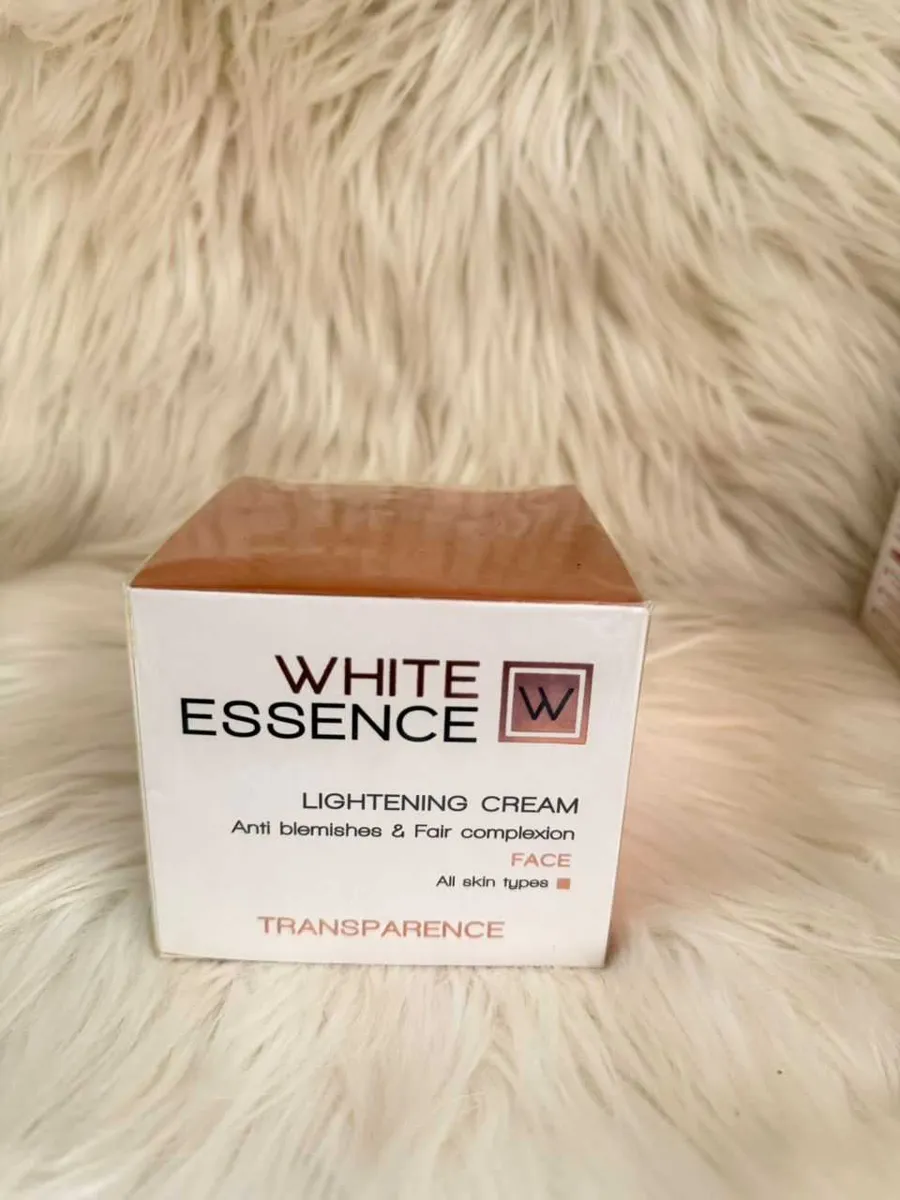 White Essence  Lightening ream